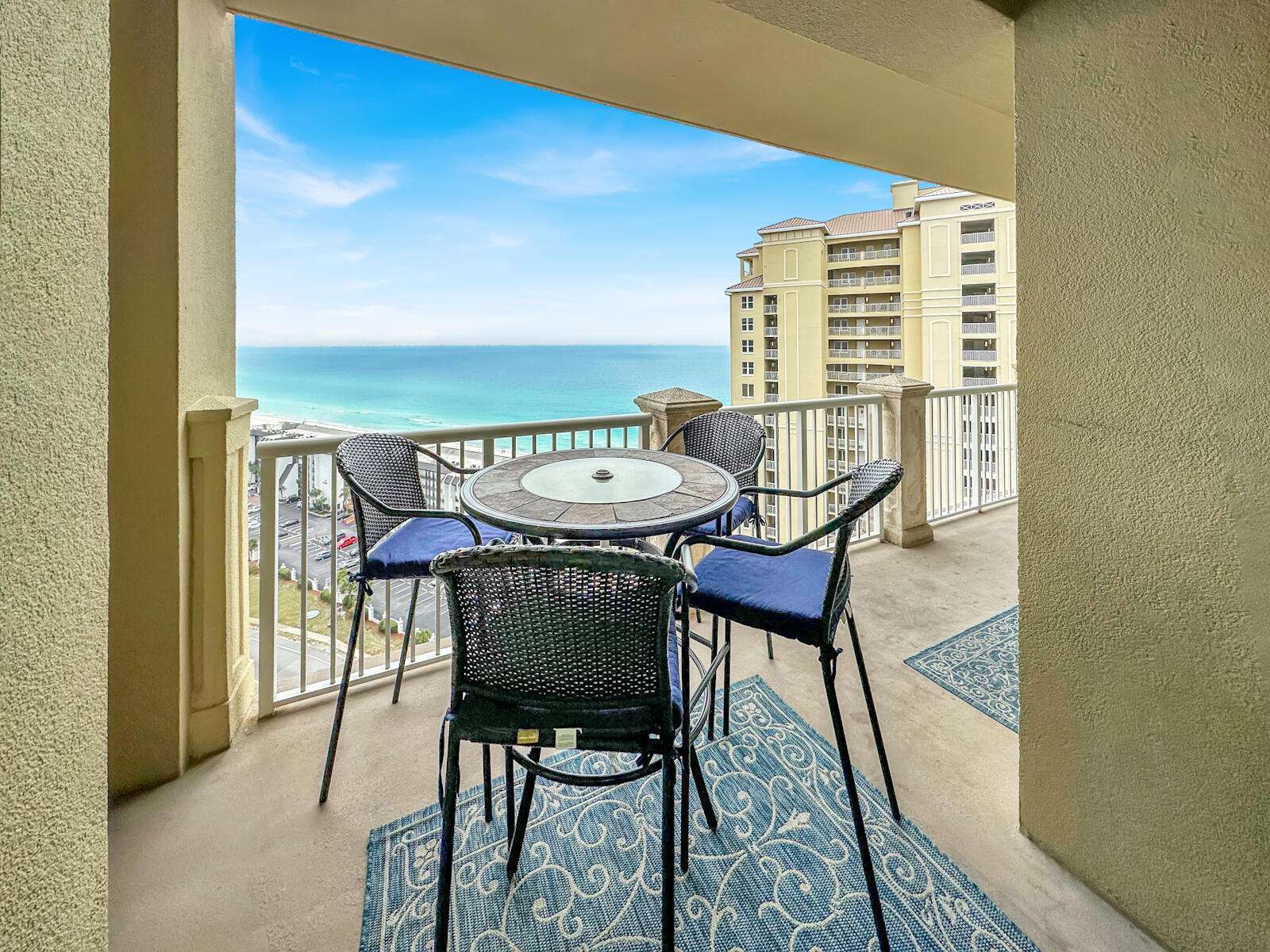 condos for sale in panama city beach